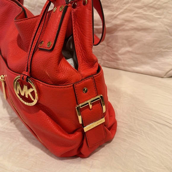 NWOT BEAUTIFUL MICHAEL KORS ORANGE/RED HANDBAG - Picture 4 of 6